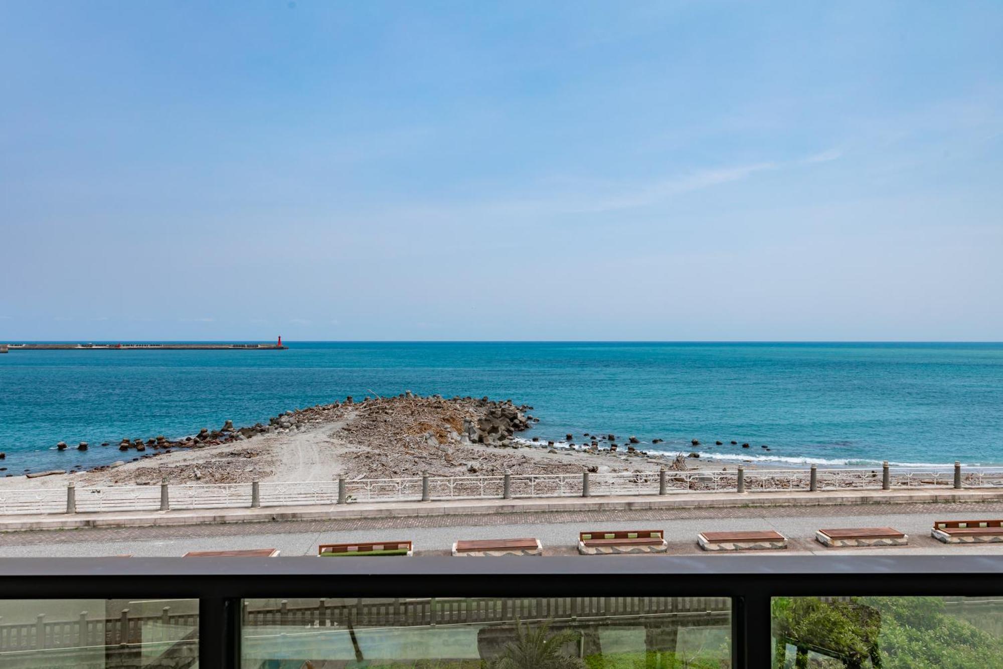 Hualien Unique Smart Stay With Sea View Exterior photo